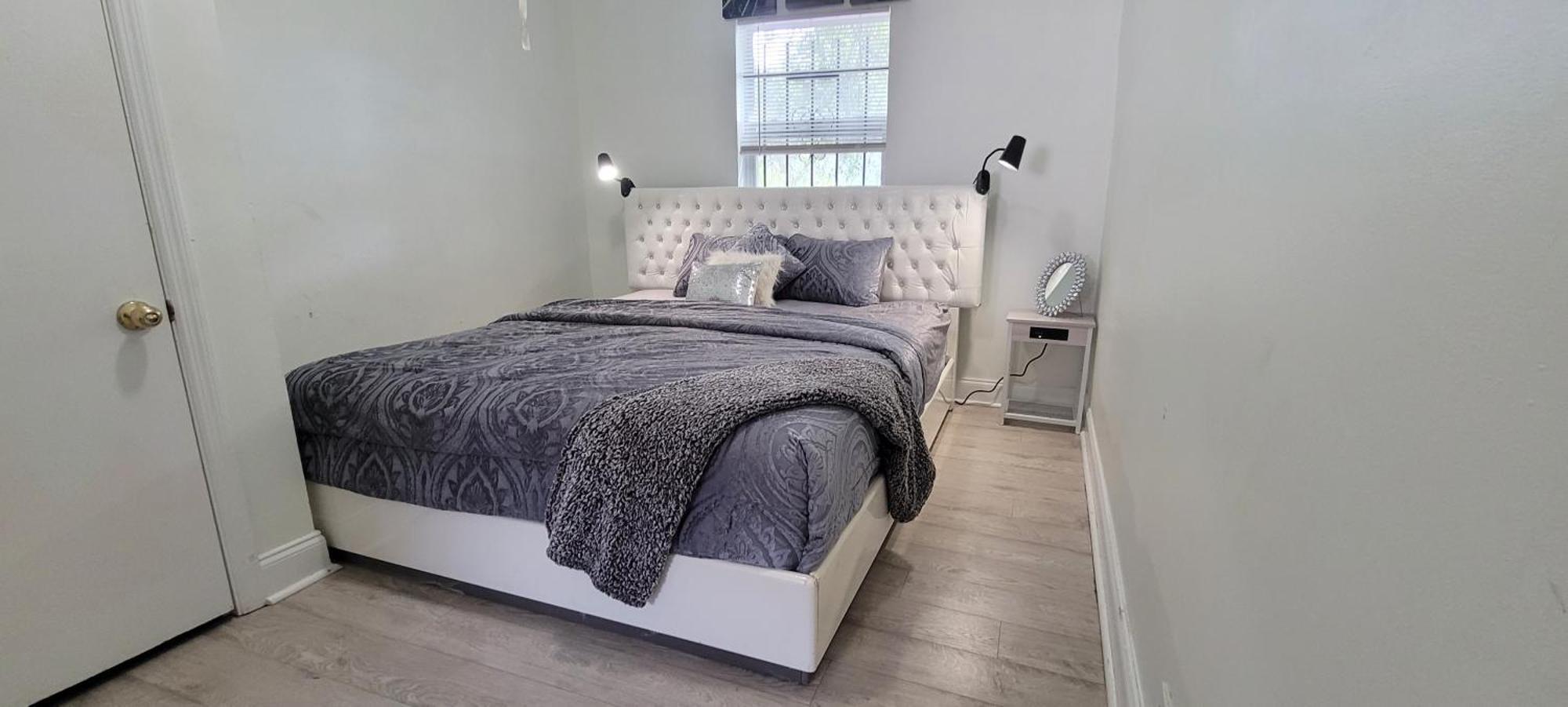 Large, Central, Lovely & Cozy 4Bed/2Bath - House By Everbank Stadium Jacksonville Ngoại thất bức ảnh
