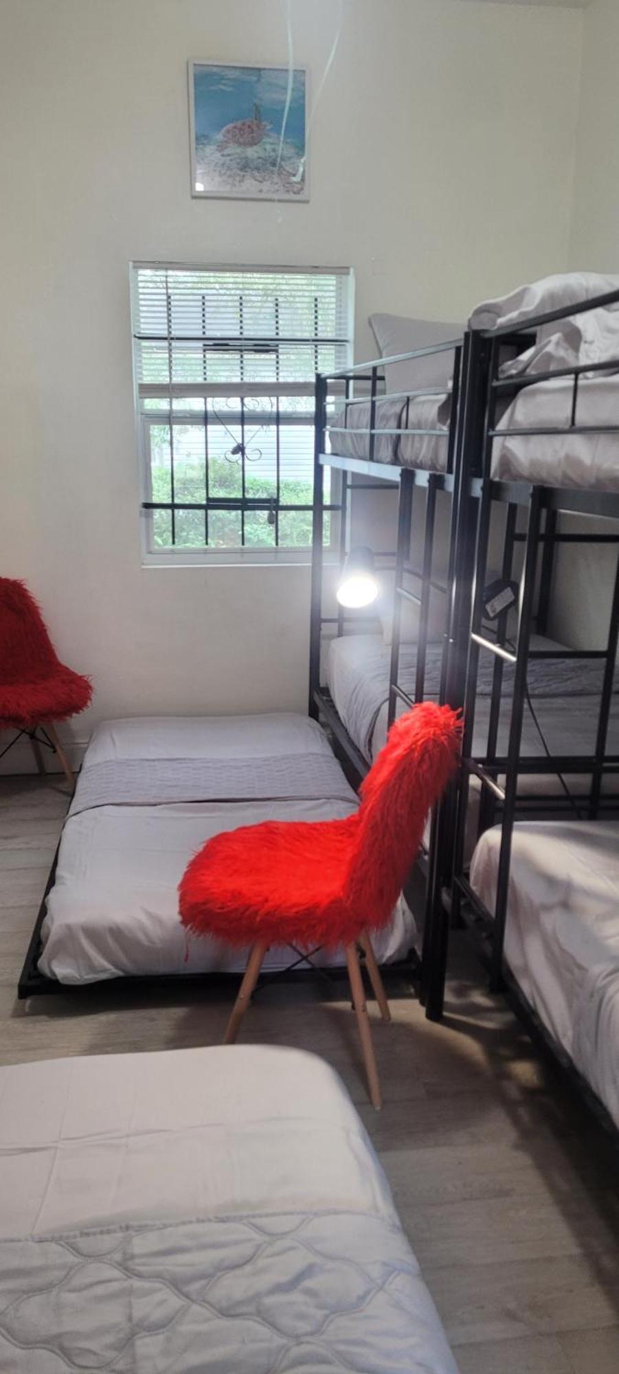 Large, Central, Lovely & Cozy 4Bed/2Bath - House By Everbank Stadium Jacksonville Ngoại thất bức ảnh