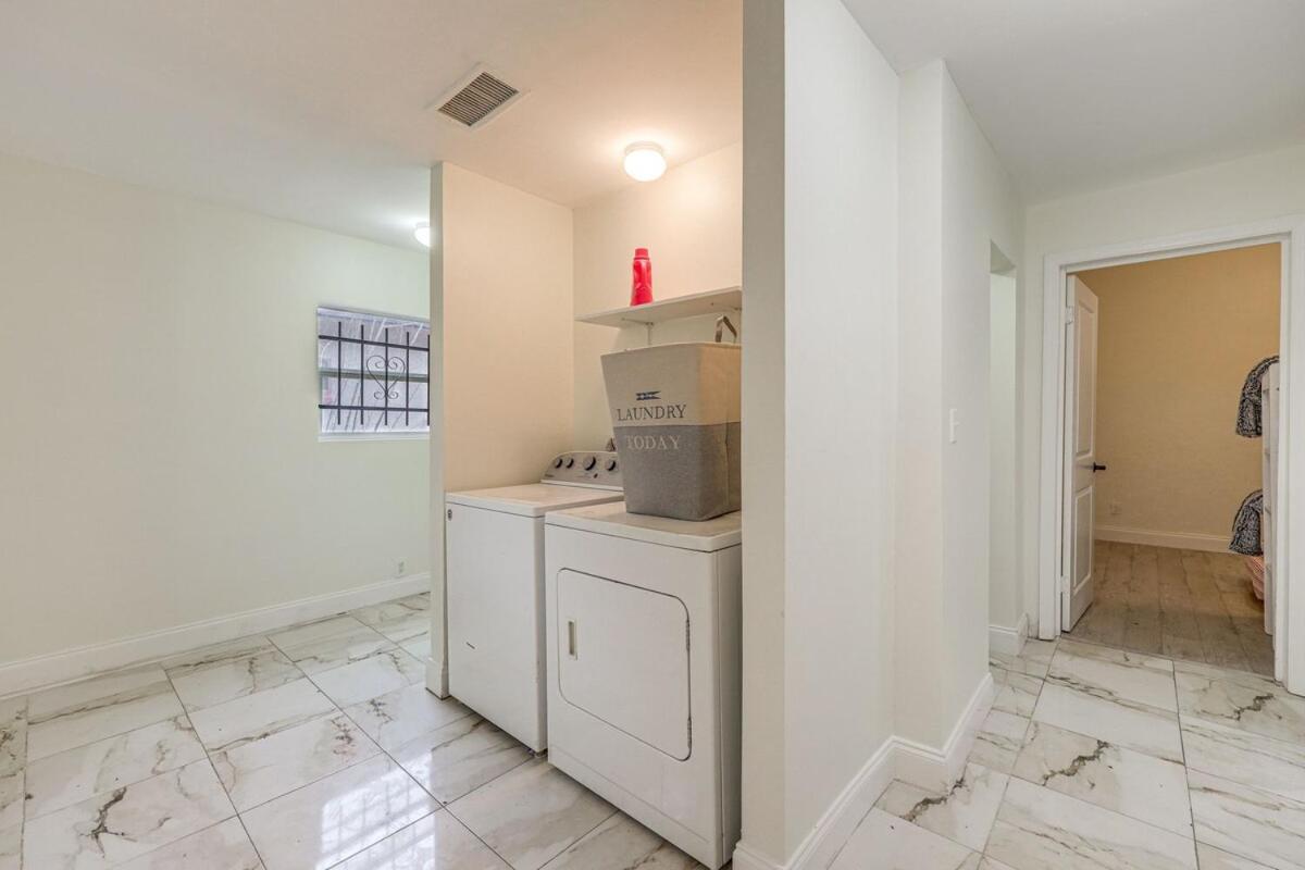 Large, Central, Lovely & Cozy 4Bed/2Bath - House By Everbank Stadium Jacksonville Ngoại thất bức ảnh