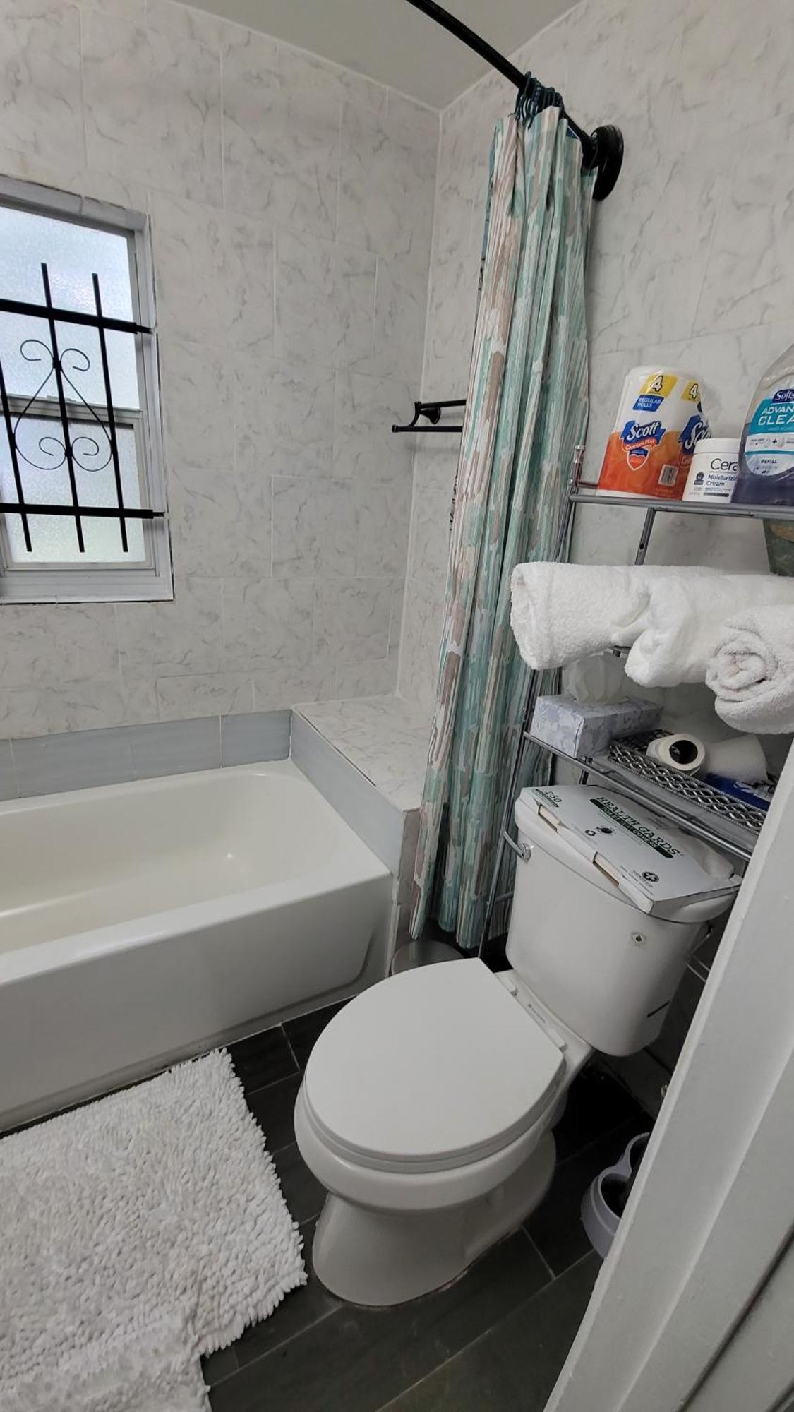 Large, Central, Lovely & Cozy 4Bed/2Bath - House By Everbank Stadium Jacksonville Ngoại thất bức ảnh
