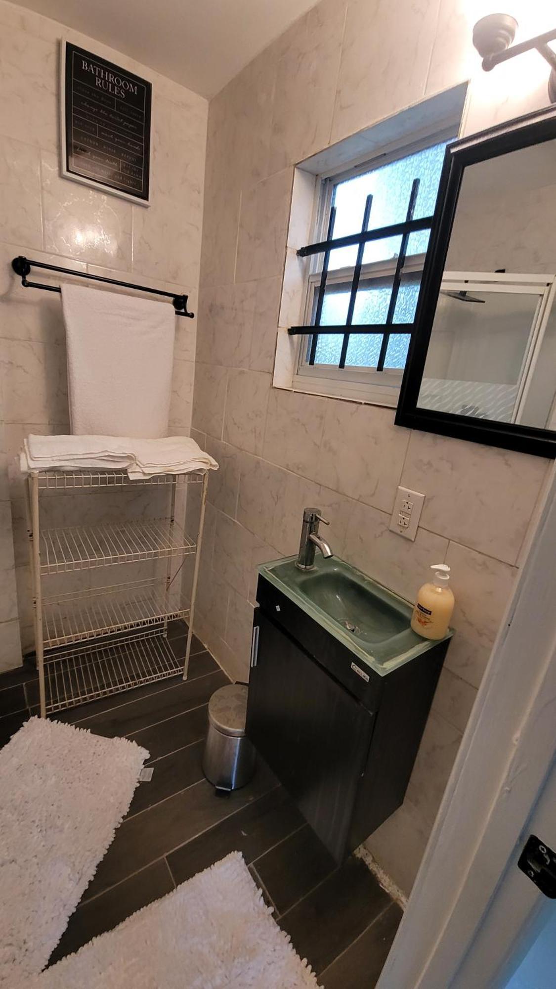 Large, Central, Lovely & Cozy 4Bed/2Bath - House By Everbank Stadium Jacksonville Ngoại thất bức ảnh